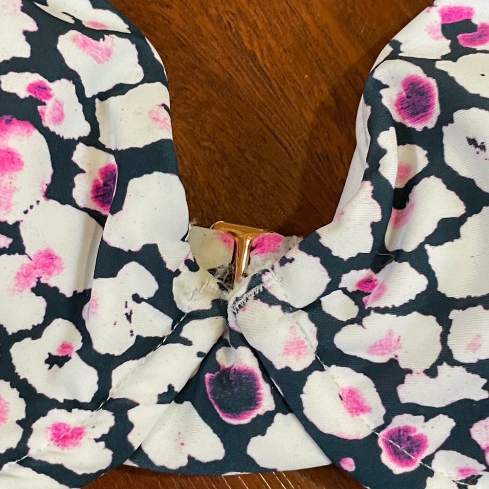 Raisins Juniors Leopard Bikini Swim Top Printed Splash Halter blue pink sz Small - Picture 3 of 16